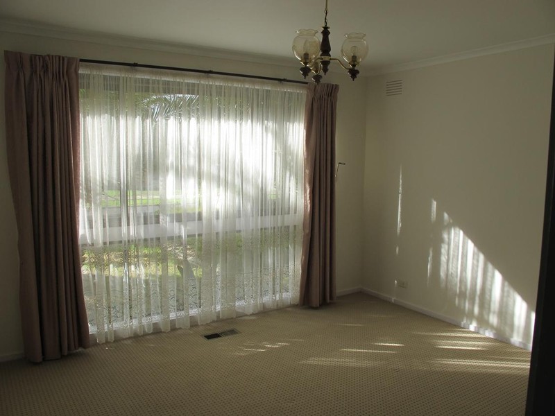 3 Aldergate Crescent, Kings Park VIC 3021