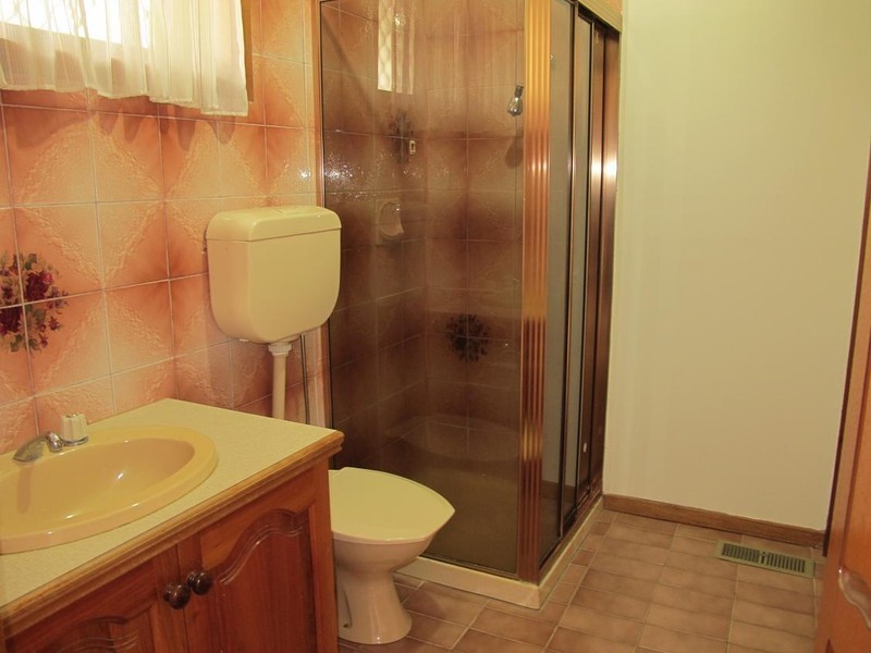 3 Aldergate Crescent, Kings Park VIC 3021