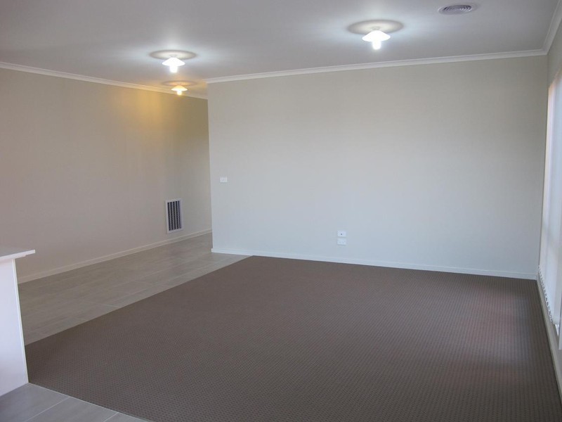 3 Bradshaw Drive, Craigieburn VIC 3064