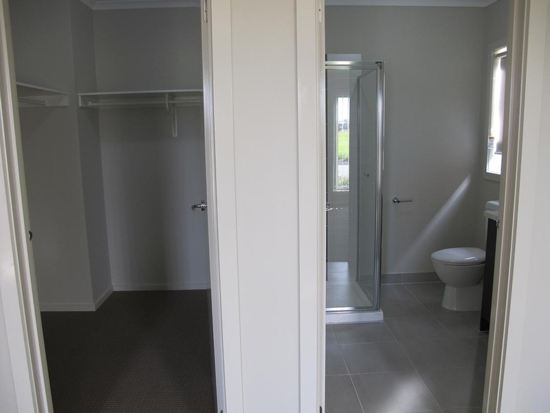 3 Bradshaw Drive, Craigieburn VIC 3064