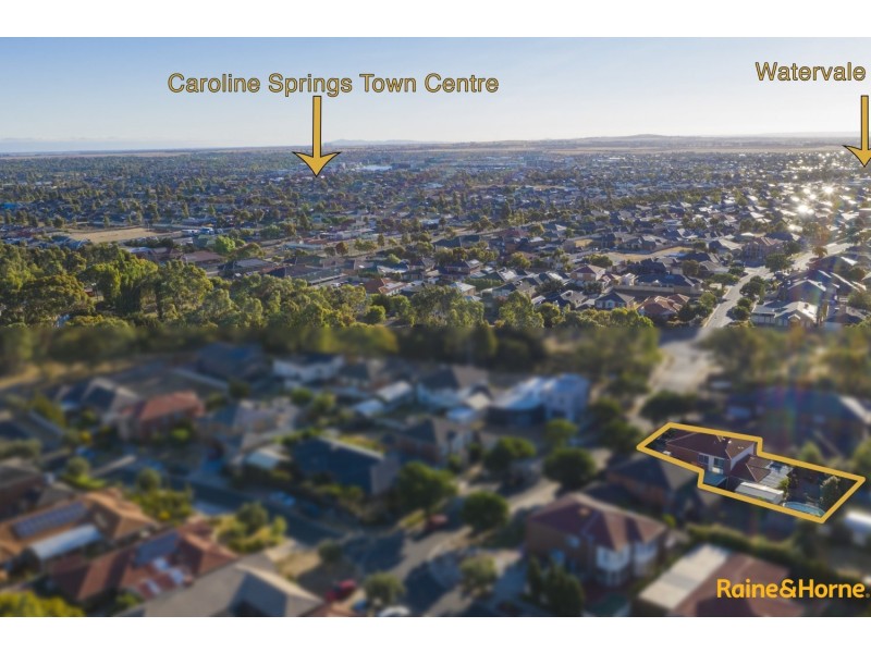 6 BARWON STREET, Taylors Hill VIC 3037