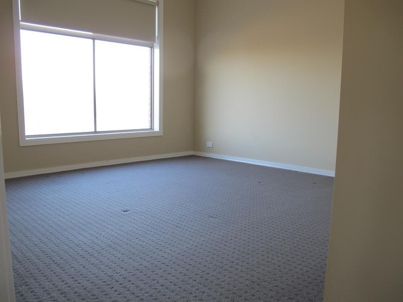 31 Barwon Street, Taylors Hill VIC 3037