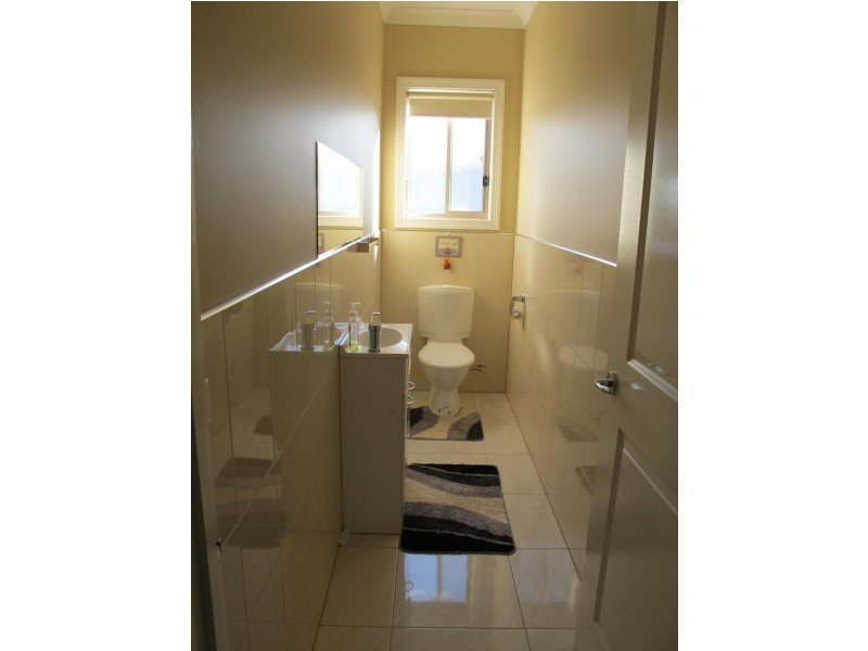 31 Barwon Street, Taylors Hill VIC 3037