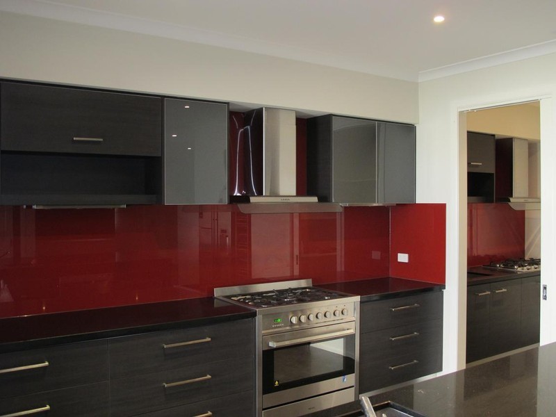 15 Goodenia Way, Caroline Springs VIC 3023