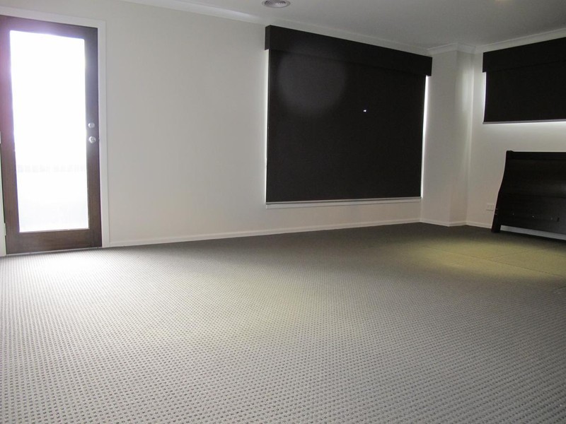 15 Goodenia Way, Caroline Springs VIC 3023