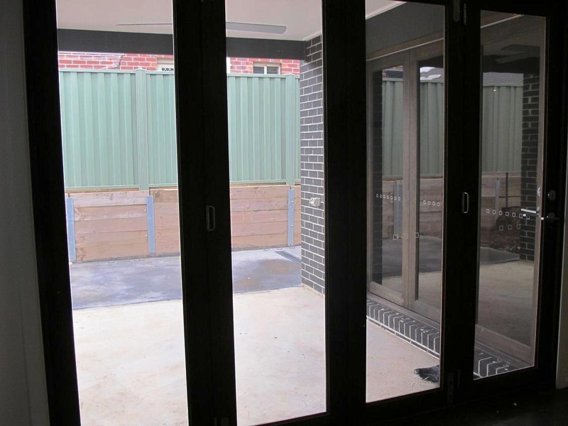 15 Goodenia Way, Caroline Springs VIC 3023