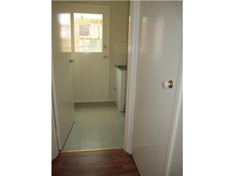 10 Rodmar Close, Hillside VIC 3037