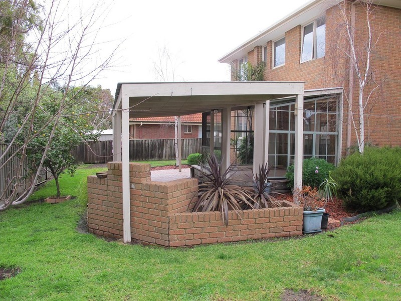 10 Rodmar Close, Hillside VIC 3037