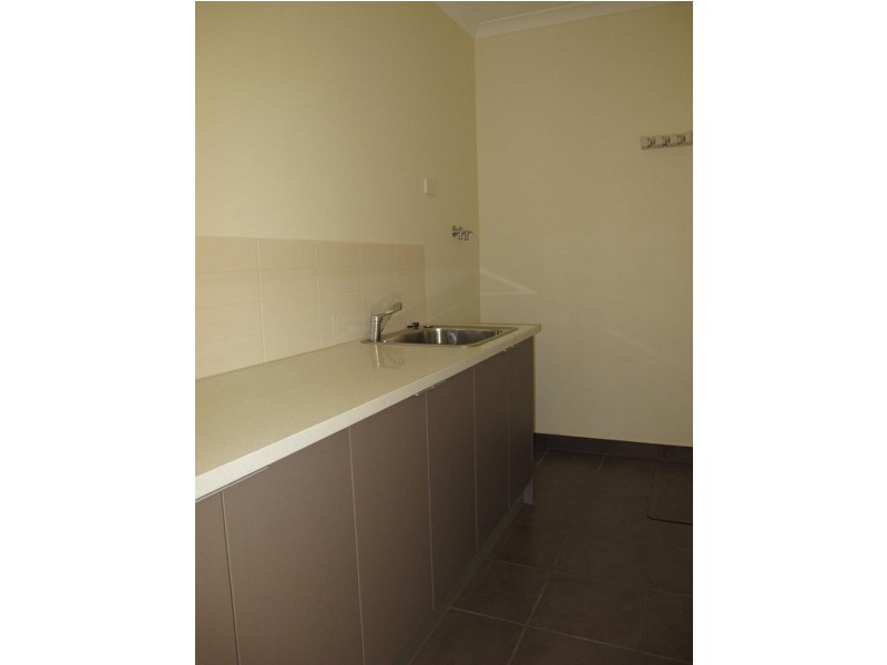 50 The Broadway, Caroline Springs VIC 3023