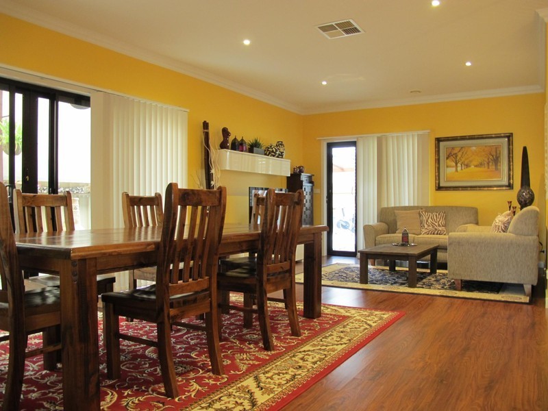 37 Aberfeldie Way, Caroline Springs VIC 3023