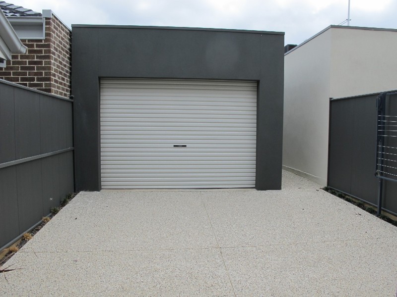 59 The Esplanade, Caroline Springs VIC 3023