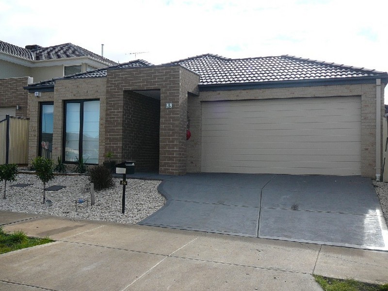 55 Manny Paul Circuit, Burnside Heights VIC 3023