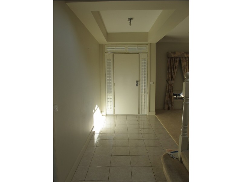 47 St Georges Ave, Caroline Springs VIC 3023