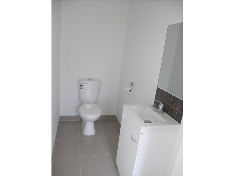 59 The Esplanade, Caroline Springs VIC 3023