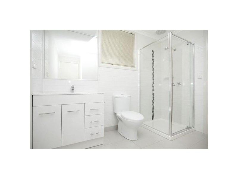 19 Herring Loop, Caroline Springs VIC 3023