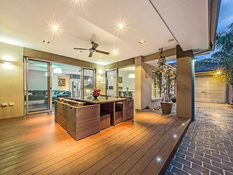 77 Taylors Hill Boulevard, Taylors Hill VIC 3037