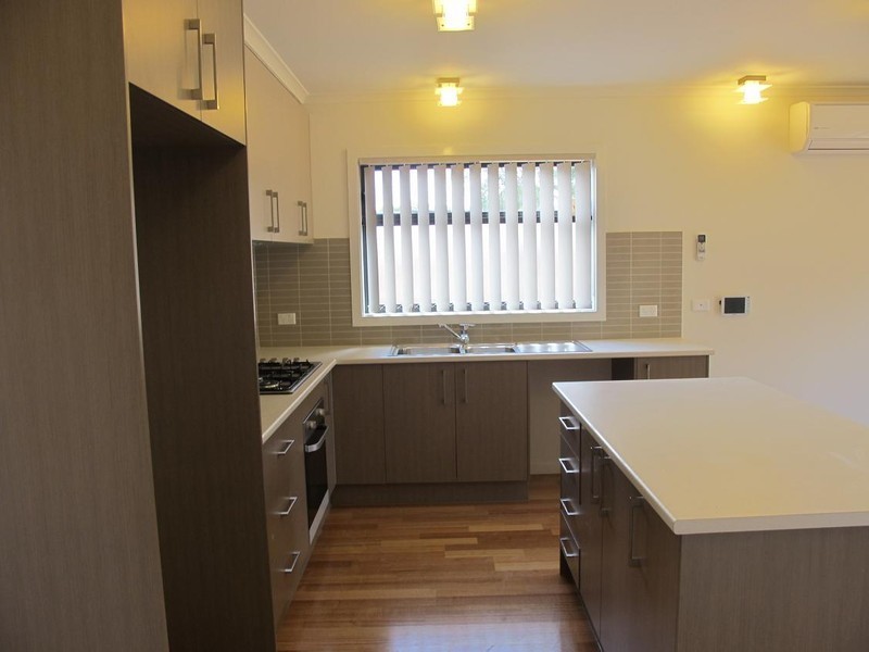 3/21 Breadalbane Court, Sydenham VIC 3037