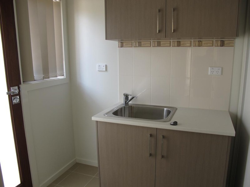 3/21 Breadalbane Court, Sydenham VIC 3037