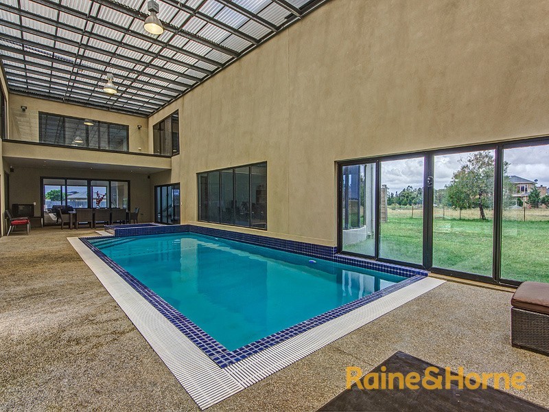 260 Clarke Road (Rockbank), Caroline Springs VIC 3023