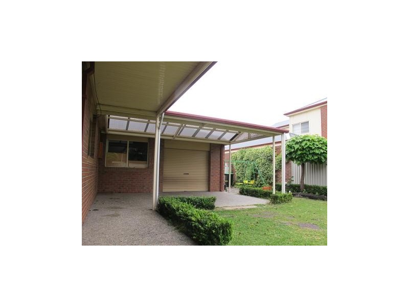 11 Cotteridge Place, Caroline Springs VIC 3023