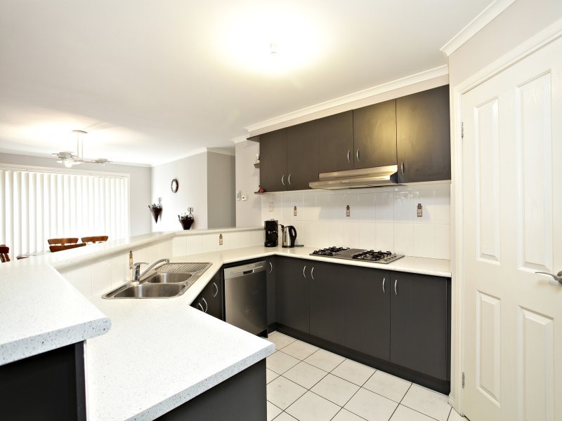 11 Wills Terrace, Burnside Heights VIC 3023