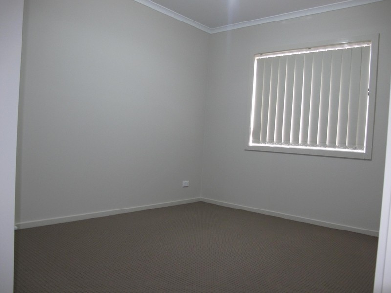 68 Moor Park Drive, Craigieburn VIC 3064