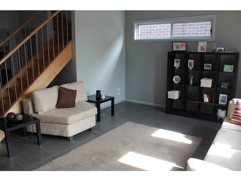 6  Irwin Gardens, Caroline Springs VIC 3023