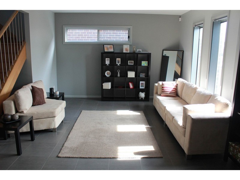 6  Irwin Gardens, Caroline Springs VIC 3023