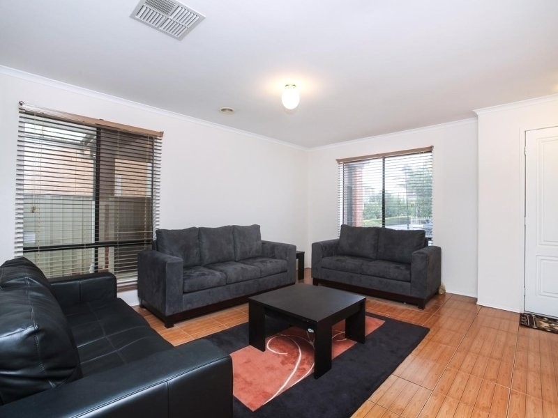 14  Lalor Court, Caroline Springs VIC 3023