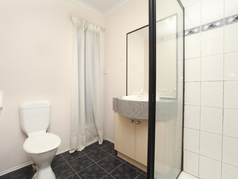 14  Lalor Court, Caroline Springs VIC 3023