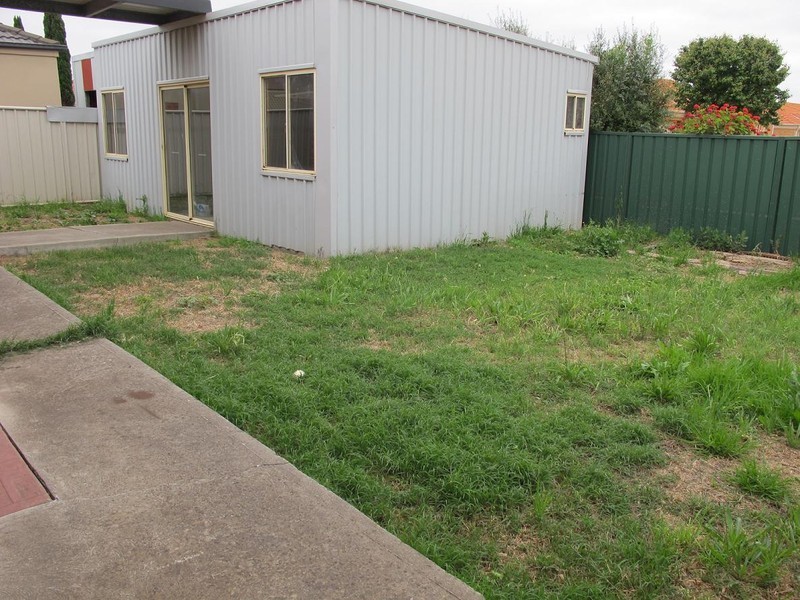 14  Lalor Court, Caroline Springs VIC 3023