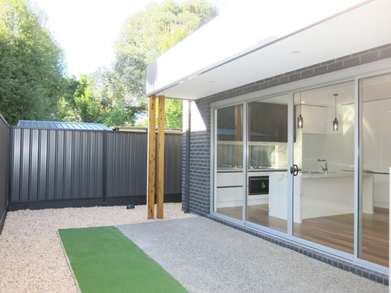 2A Ormond Street, Pascoe Vale VIC 3044