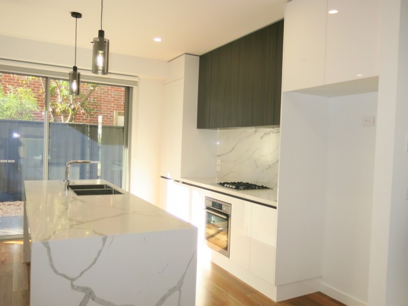 2B Ormond Street, Pascoe Vale VIC 3044