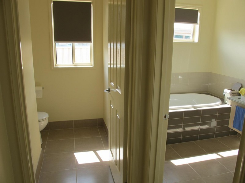 26 Jamieson Link, Caroline Springs VIC 3023