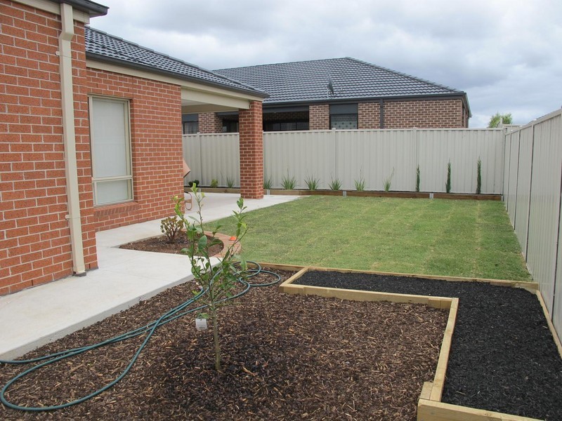 26 Jamieson Link, Caroline Springs VIC 3023