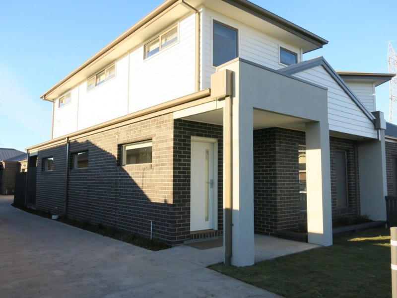 1/7 The Mews, Sunshine West VIC 3020