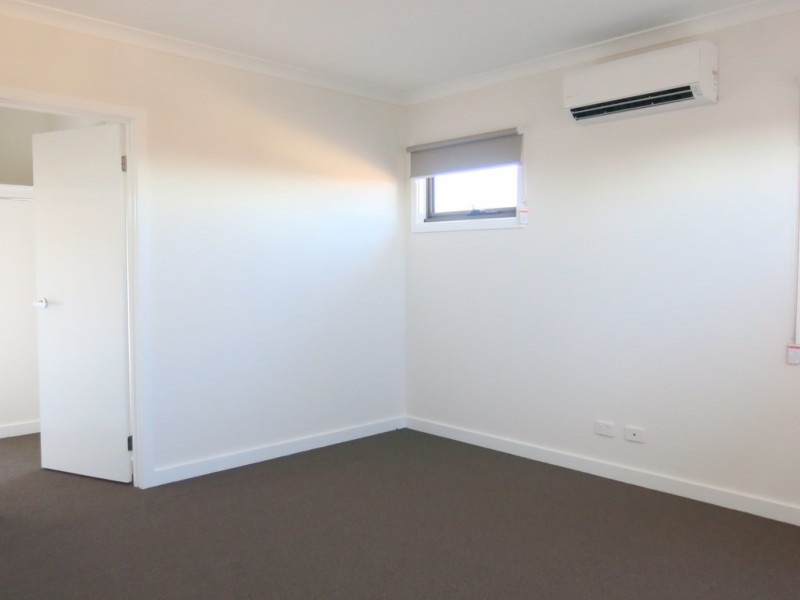 1/7 The Mews, Sunshine West VIC 3020
