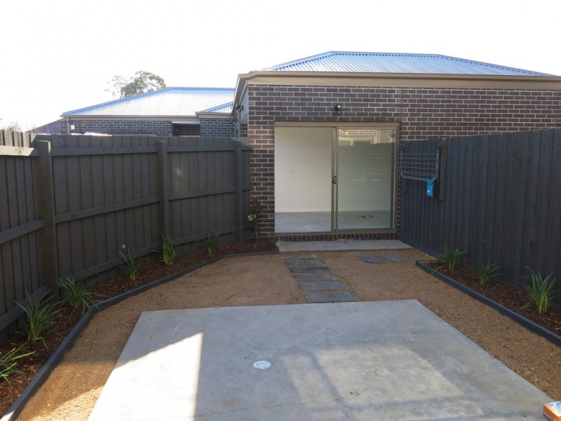 1/7 The Mews, Sunshine West VIC 3020