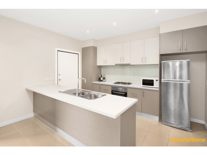 143 The Esplanade, Caroline Springs VIC 3023