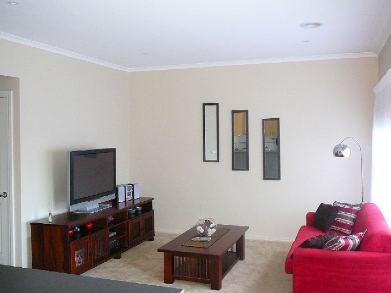 69 Jade Way, Hillside VIC 3037