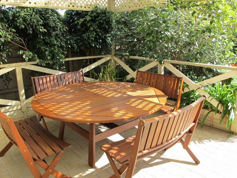 18 Wilmot Drive, Delahey VIC 3037