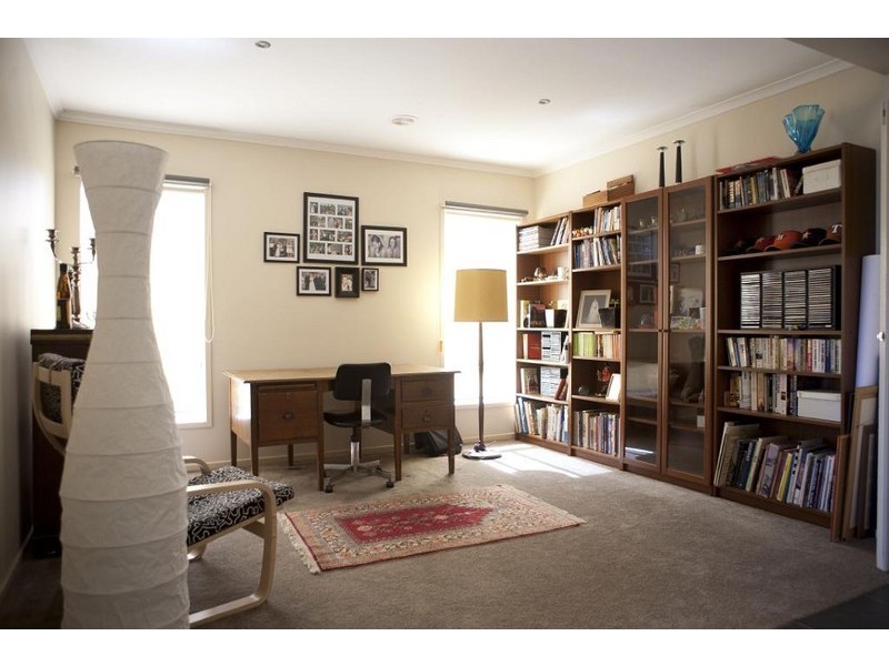 68 Barringo Way, Caroline Springs VIC 3023