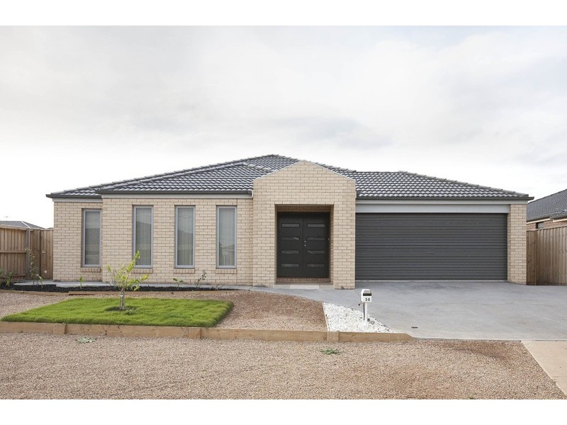 36 Redcliffe Terrace, Taylors Hill VIC 3037