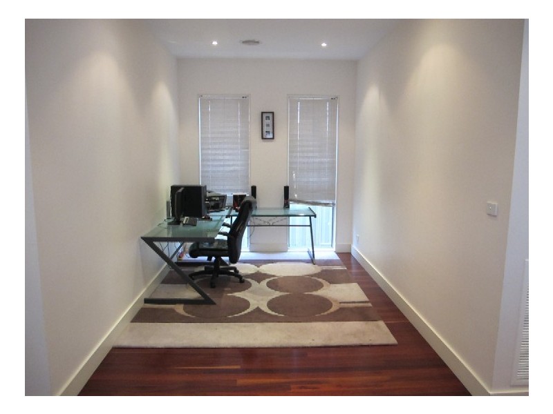 11 Nullarbor Place, Caroline Springs VIC 3023