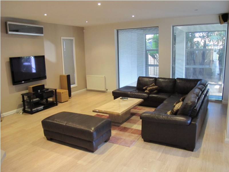 7 Hopetoun Green, Caroline Springs VIC 3023
