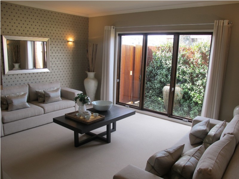 3 Cherry Lake Green, Caroline Springs VIC 3023