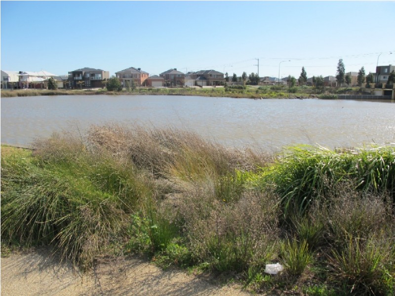 48  Westerfold Terrace, Caroline Springs VIC 3023