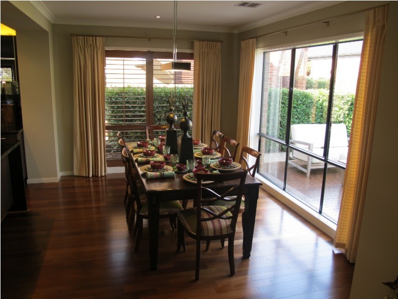 48  Westerfold Terrace, Caroline Springs VIC 3023