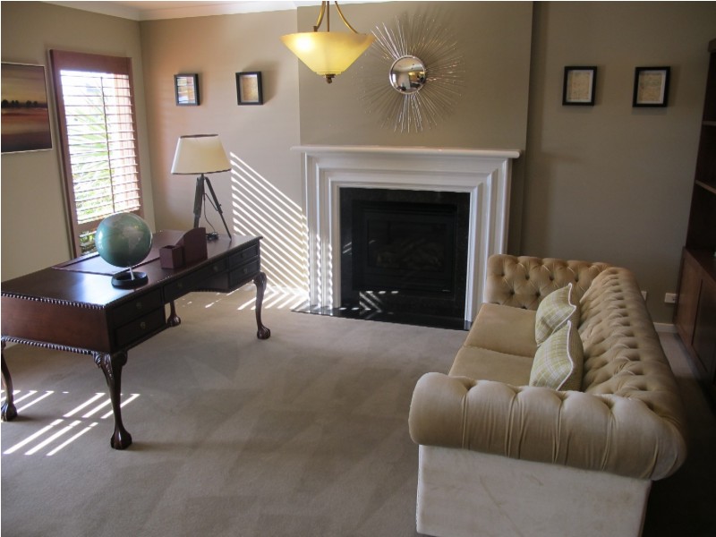 48  Westerfold Terrace, Caroline Springs VIC 3023