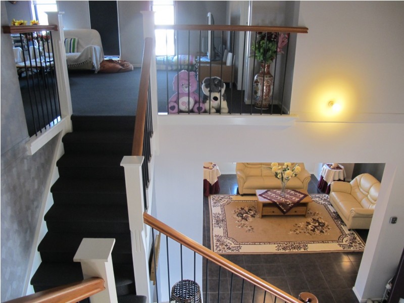 12 Clementson Drive, Caroline Springs VIC 3023